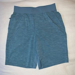 Lululemon T.H.E Short 9” Liner